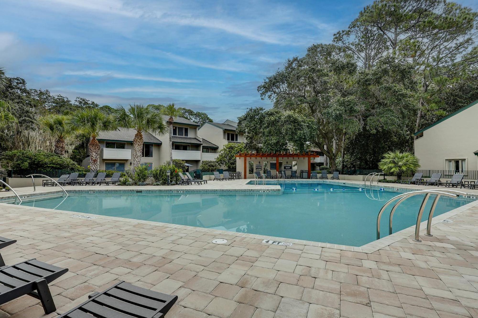 Nice Large Pet Friendly 3 Bedroom Townhome Near Harbourtown Shops & Restaurants Sleeps 8 Big Kitchen Île de Hilton-Head Extérieur photo